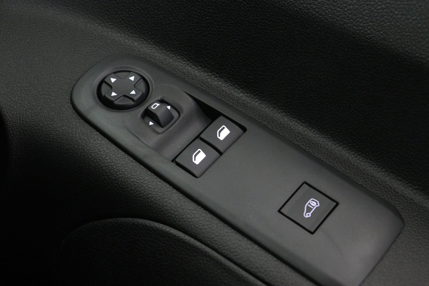 Used Peugeot Partner 2025 for sale - 77729181: Photo 26