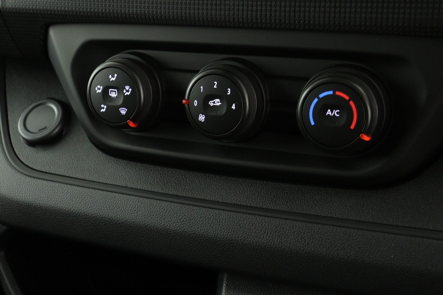 Used Renault Trafic 2025 for sale - 77135839: Photo 19