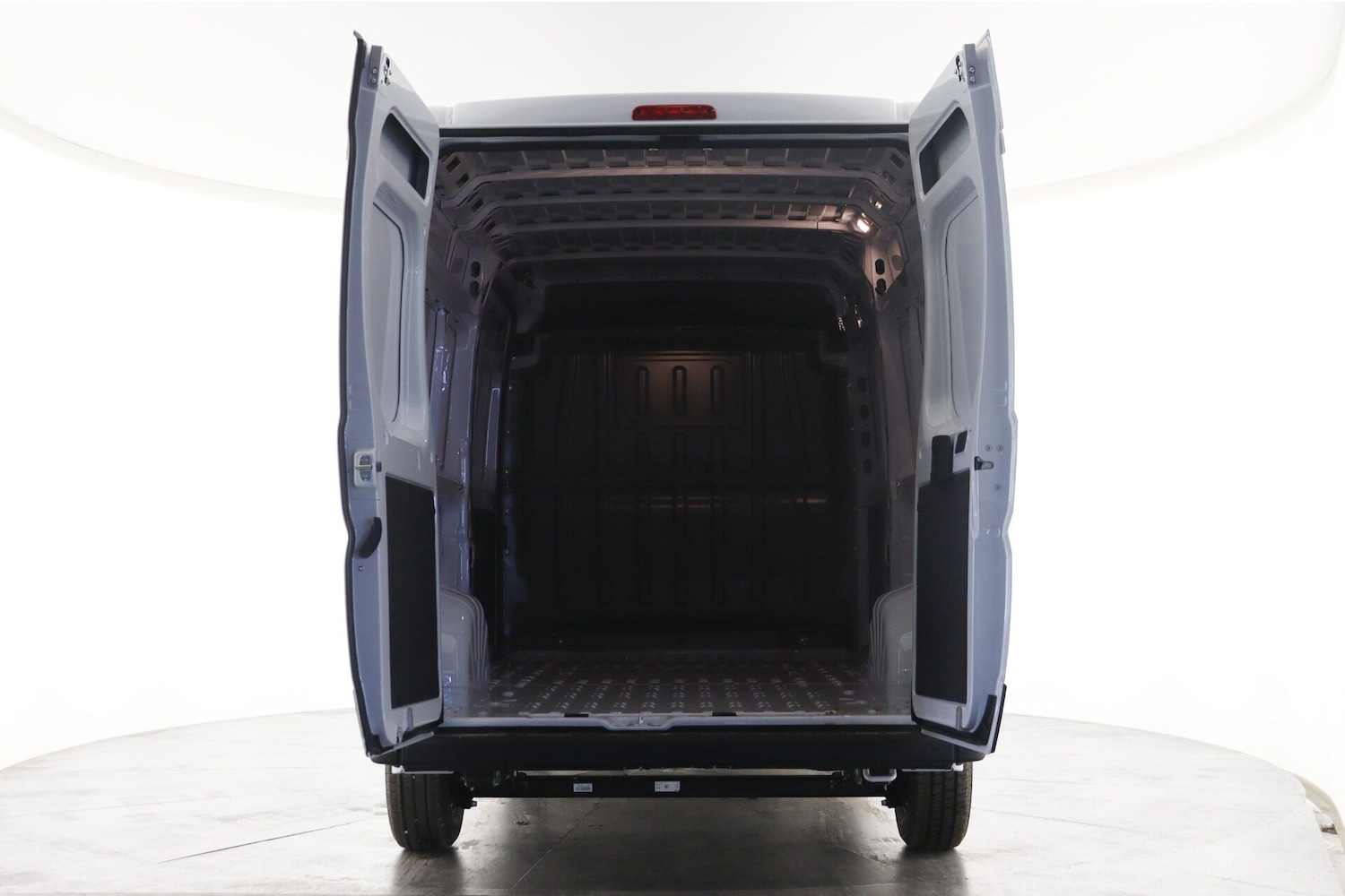 Used Peugeot Boxer 2025 for sale - 76476863: Photo 3