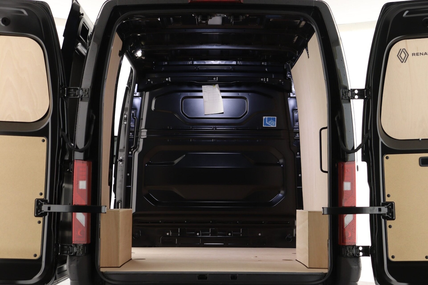 Used Renault Master 2025 for sale - 77432750: Photo 3