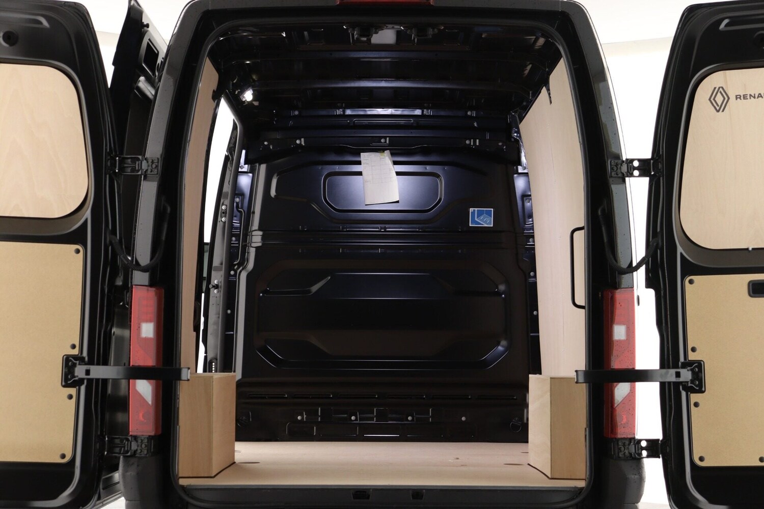 Used Renault Master 2026 for sale - 77873495: Photo 3