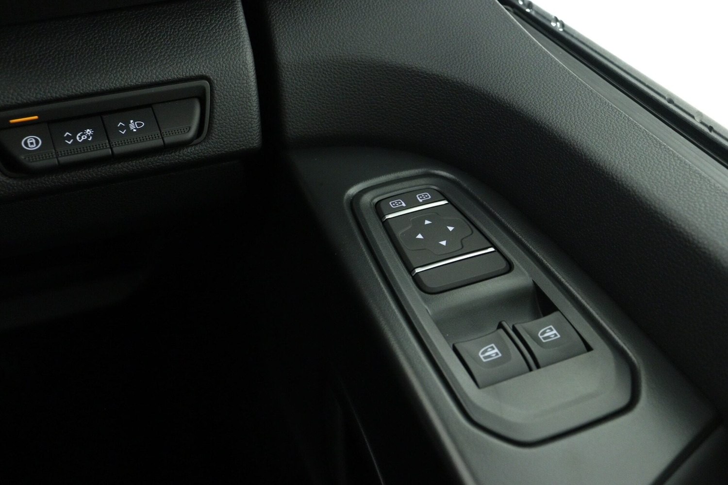 Used Nissan Primastar 2025 for sale - 77719102: Photo 22