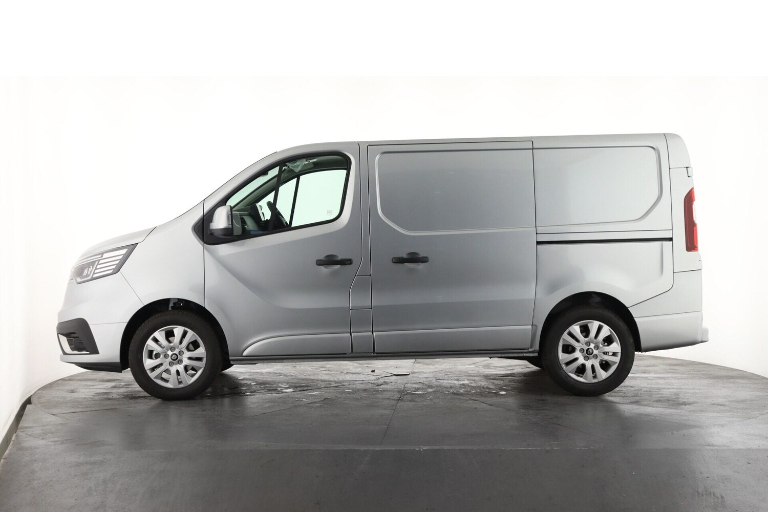 Used Renault Trafic 2025 for sale - 77873449: Photo 8
