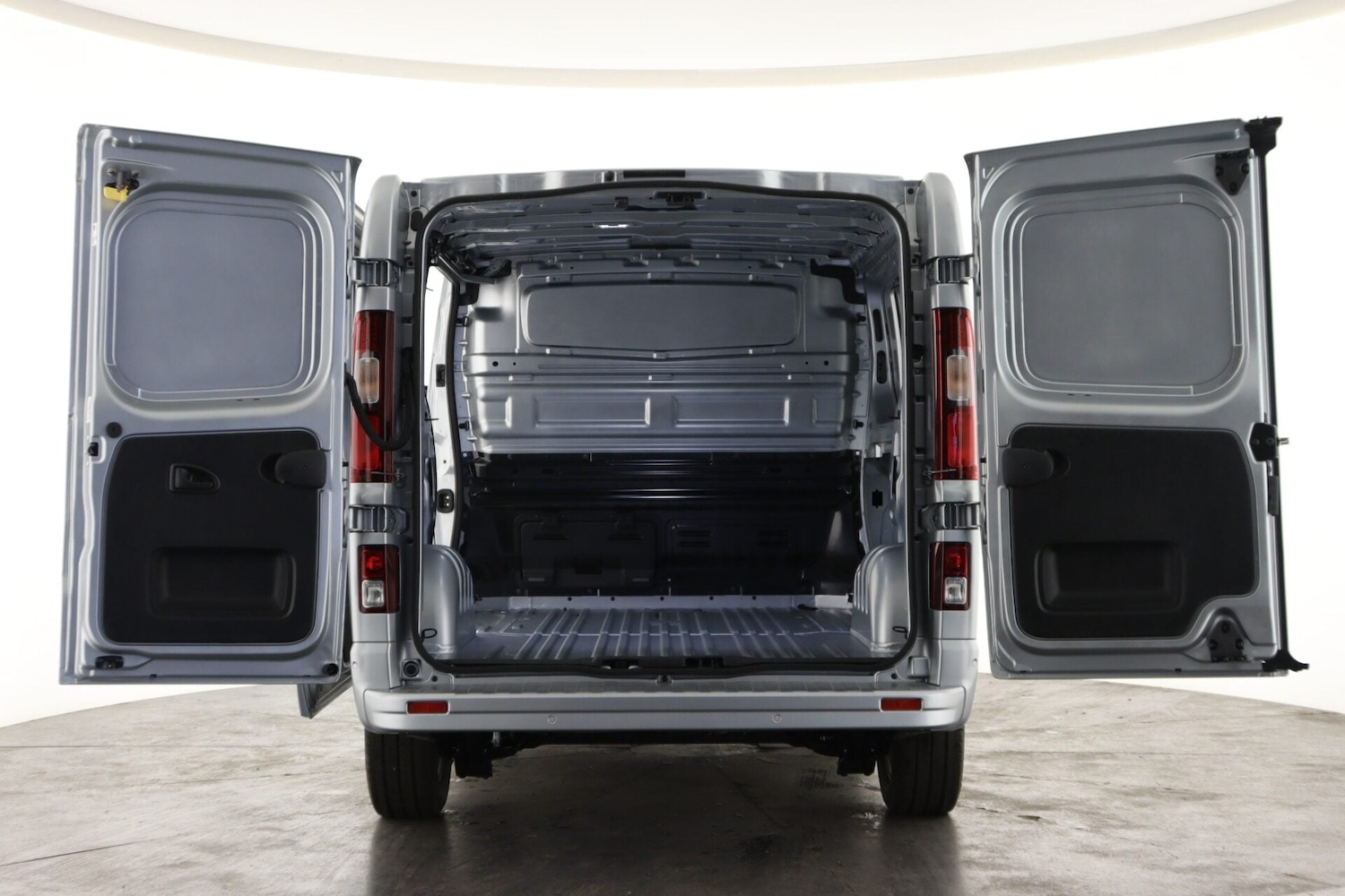 Used Renault Trafic 2025 for sale - 77593134: Photo 2