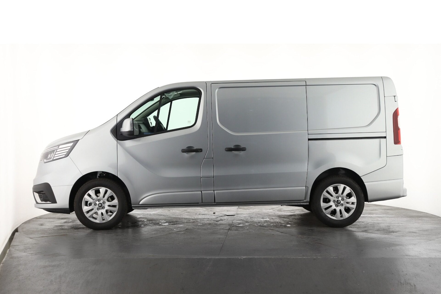 Used Renault Trafic 2025 for sale - 77593134: Photo 8