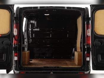 Used Renault Trafic 2019 for sale - 76631161: Photo