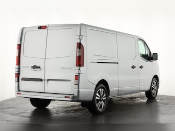 Used Renault Trafic 2025 for sale - 77152747: Photo