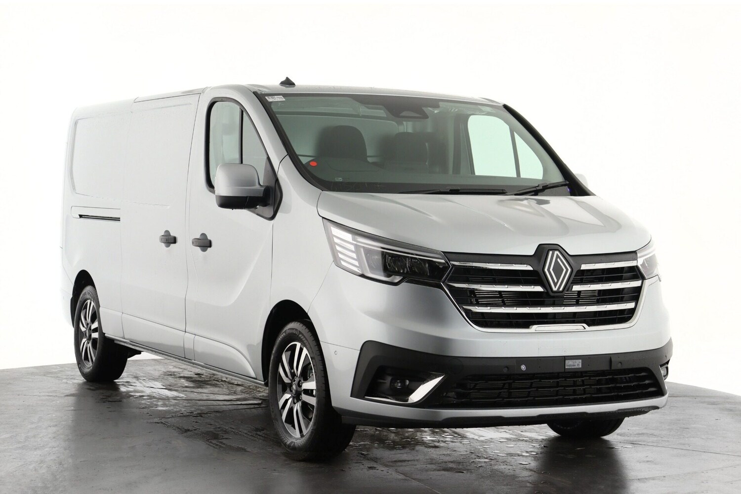 Used Renault Trafic 2025 for sale - 77152747: Photo 6