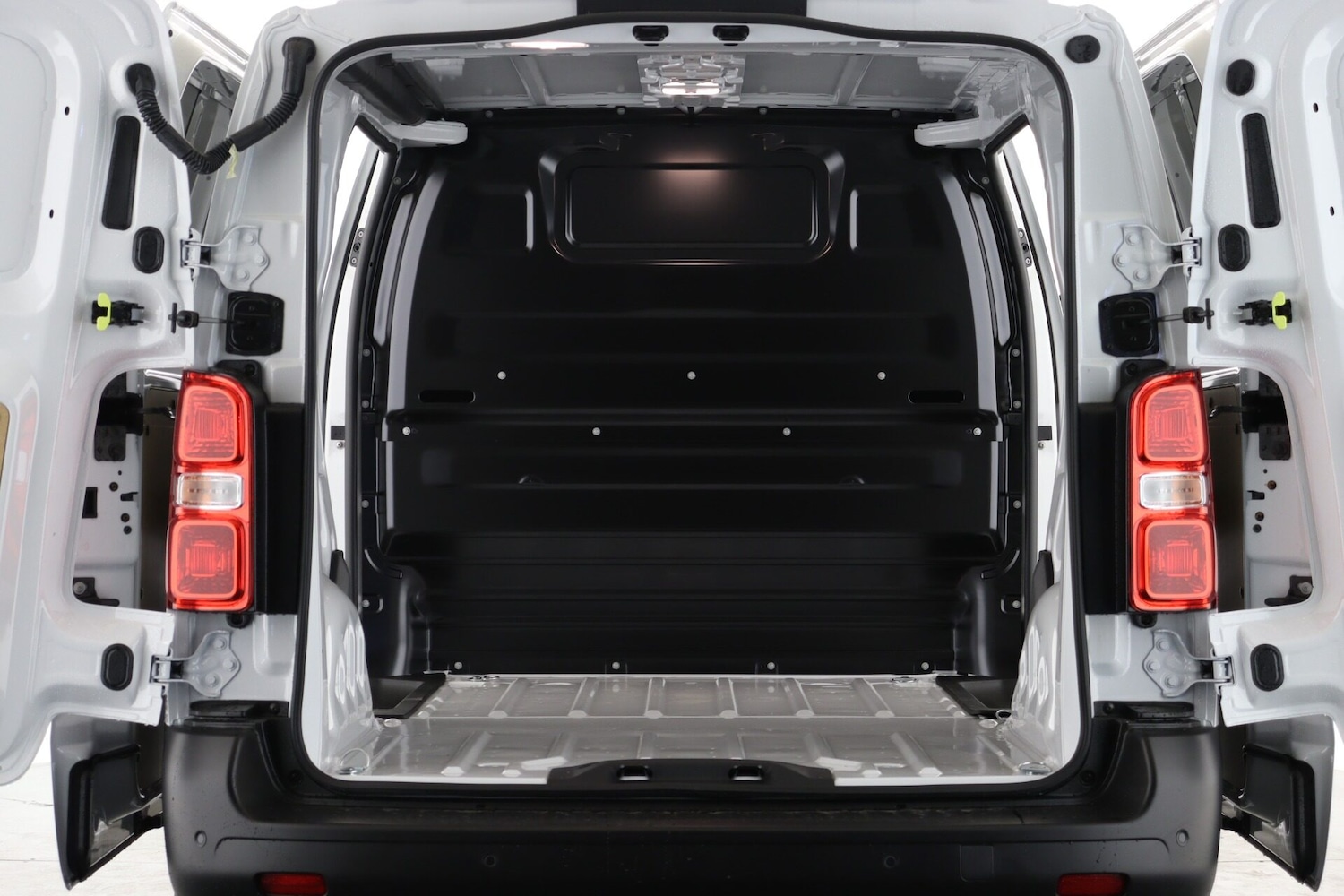 Used Peugeot Expert 2025 for sale - 76492271: Photo 3