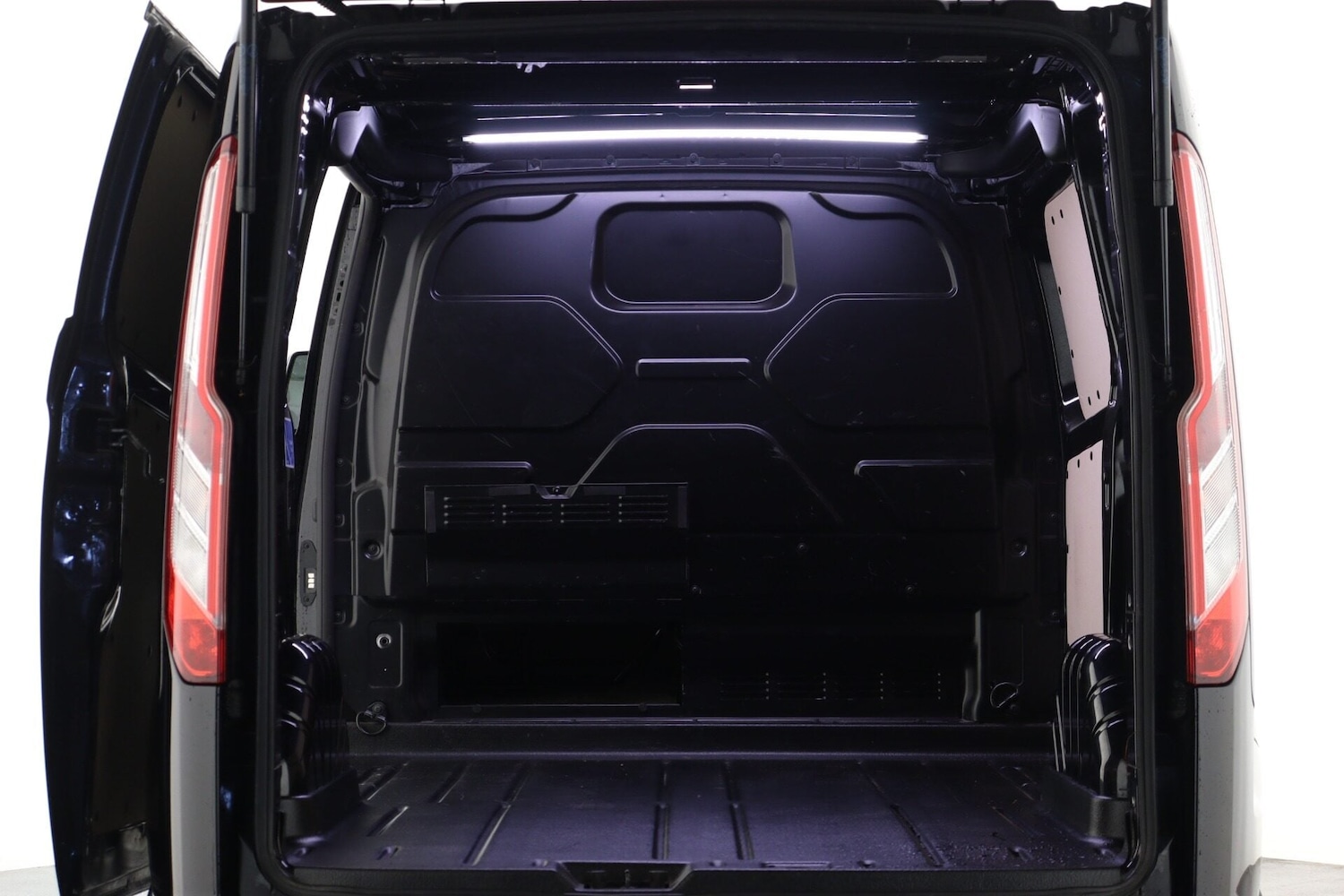 Used Ford Transit Custom 2023 for sale - 76763308: Photo 3