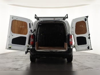 Used Citroen Berlingo 2020 for sale - 75975009: Photo