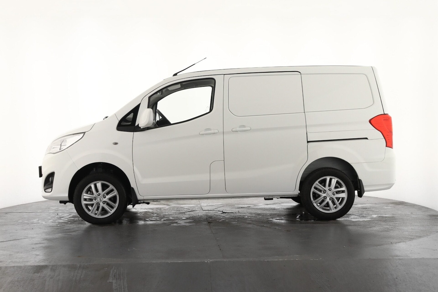 Used BYD ETP3 2024 for sale - 77593150: Photo 9