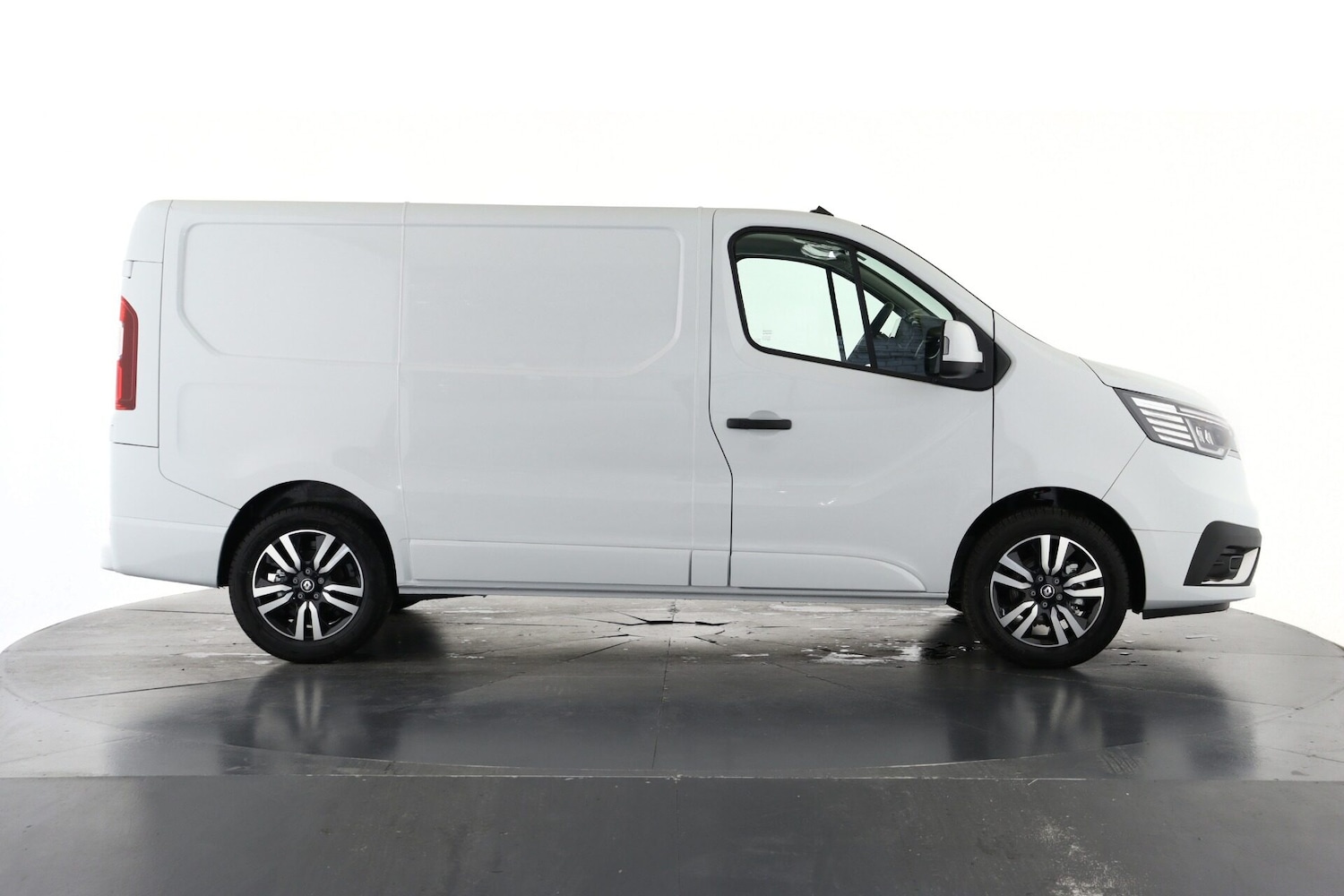Used Renault Trafic 2025 for sale - 76492267: Photo 5