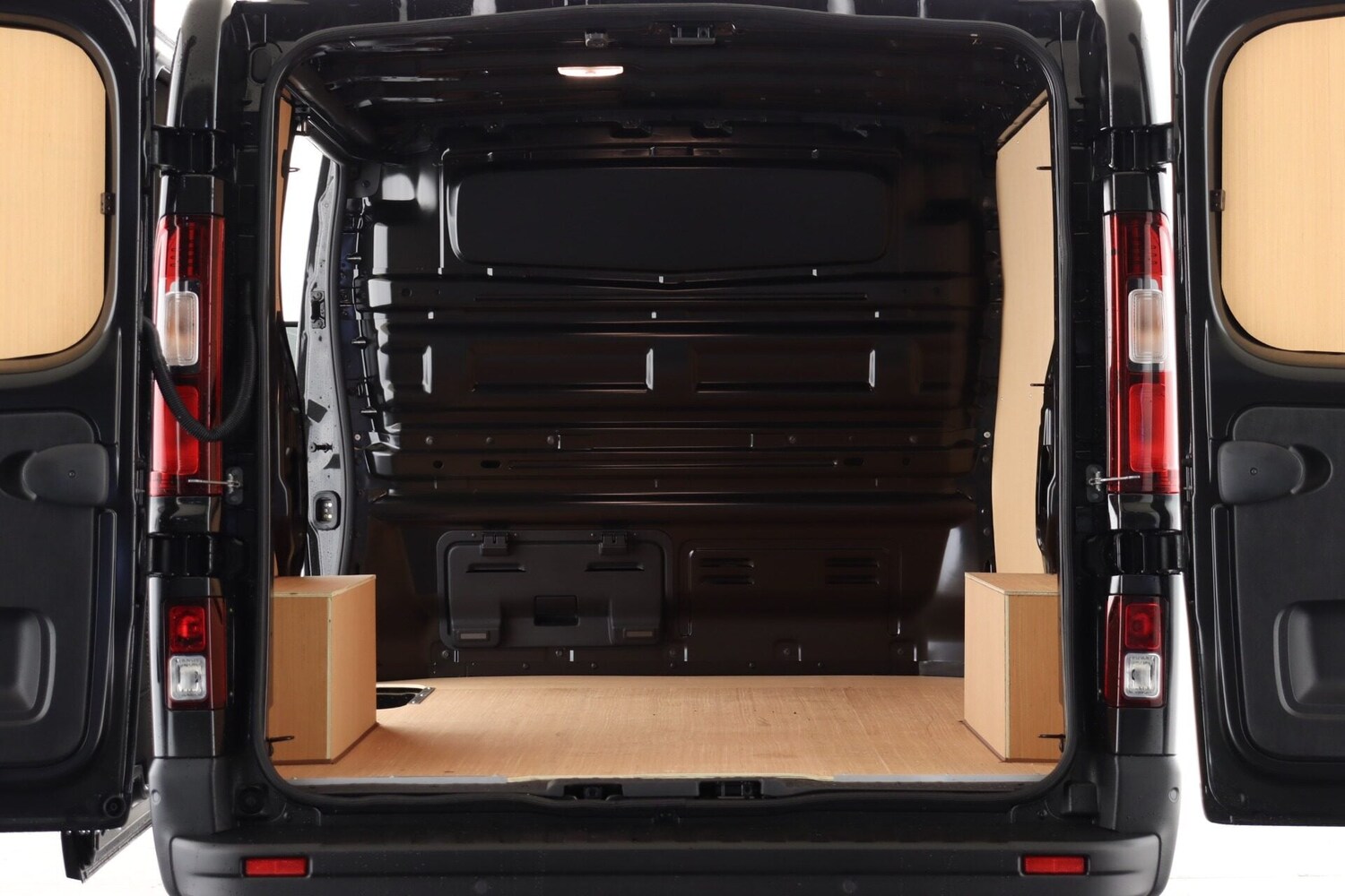 Used Renault Trafic 2026 for sale - 78038788: Photo 3