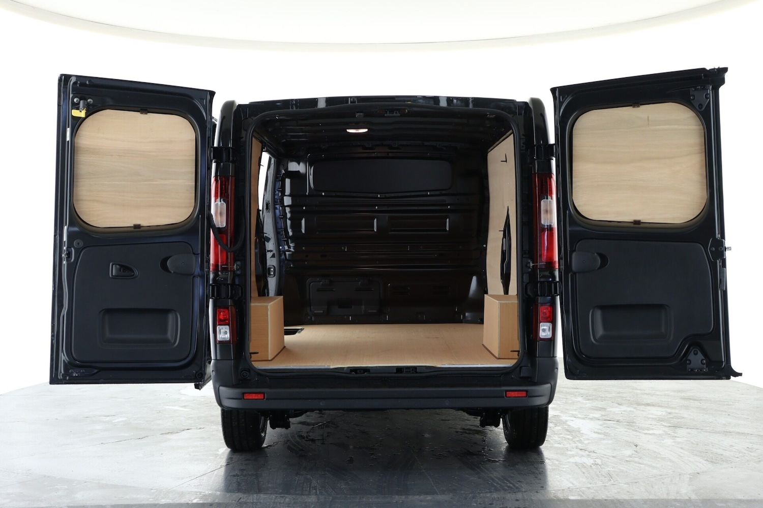 Used Renault Trafic 2025 for sale - 76566407: Photo 2