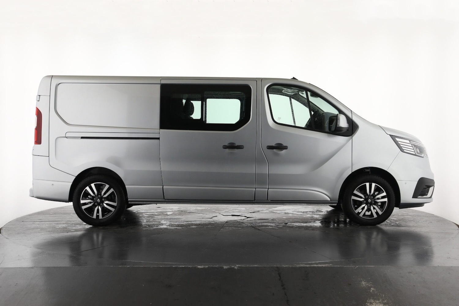 Used Renault Trafic 2025 for sale - 76476841: Photo 4