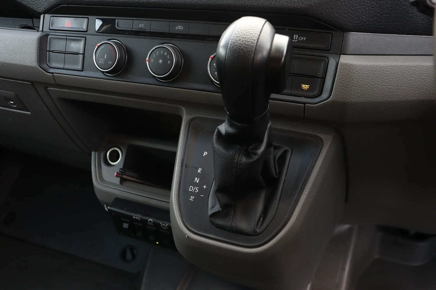 Used Volkswagen Crafter 2020 for sale - 76979437: Photo 26