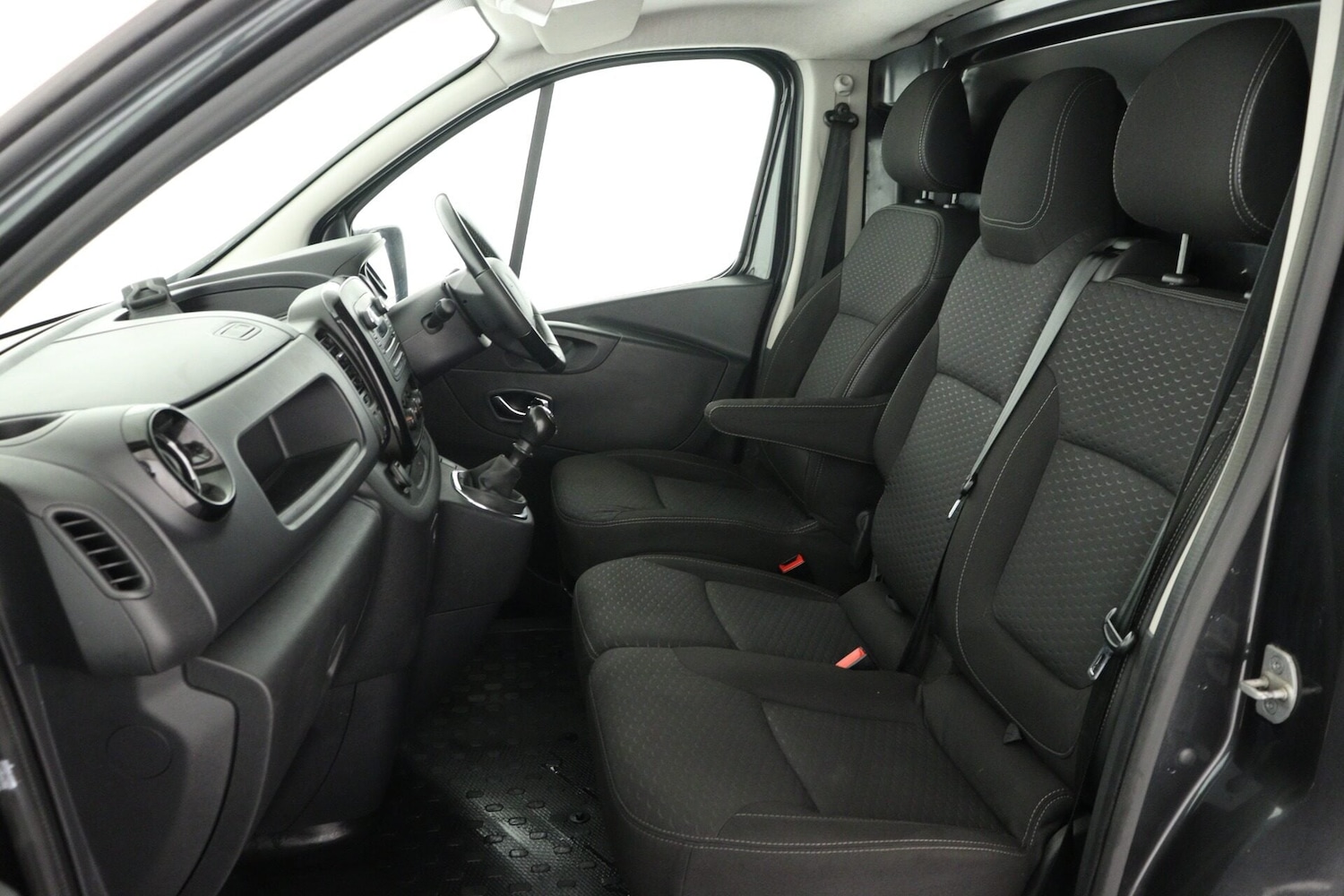 Used Vauxhall Vivaro 2017 for sale - 77873515: Photo 10