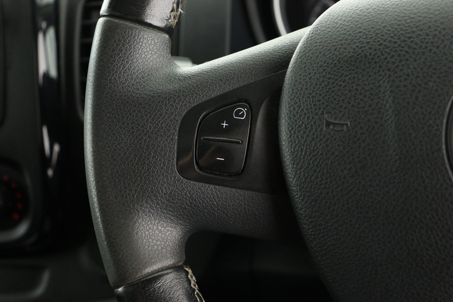 Used Vauxhall Vivaro 2017 for sale - 77873515: Photo 17