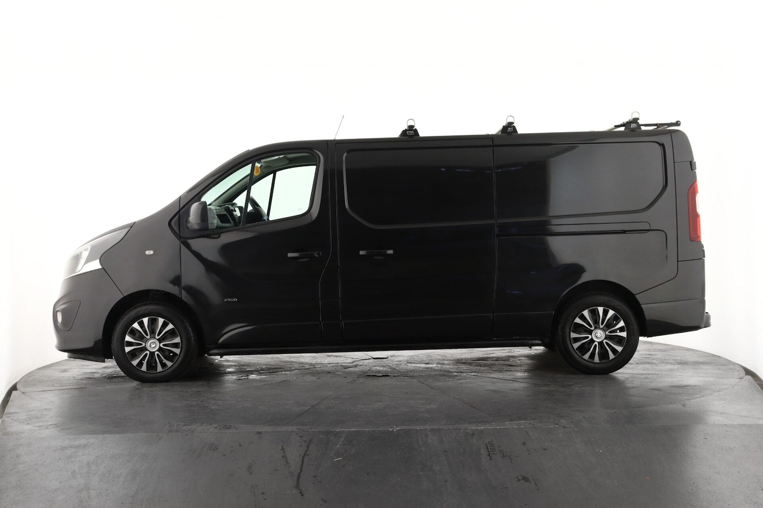 Used Vauxhall Vivaro 2017 for sale - 77873515: Photo 8