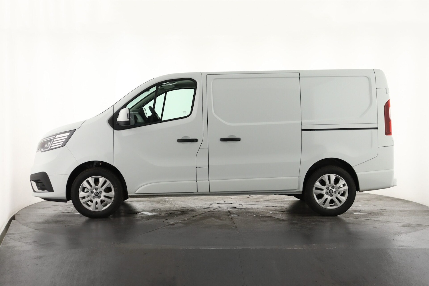 Used Renault Trafic 2025 for sale - 77530421: Photo 8