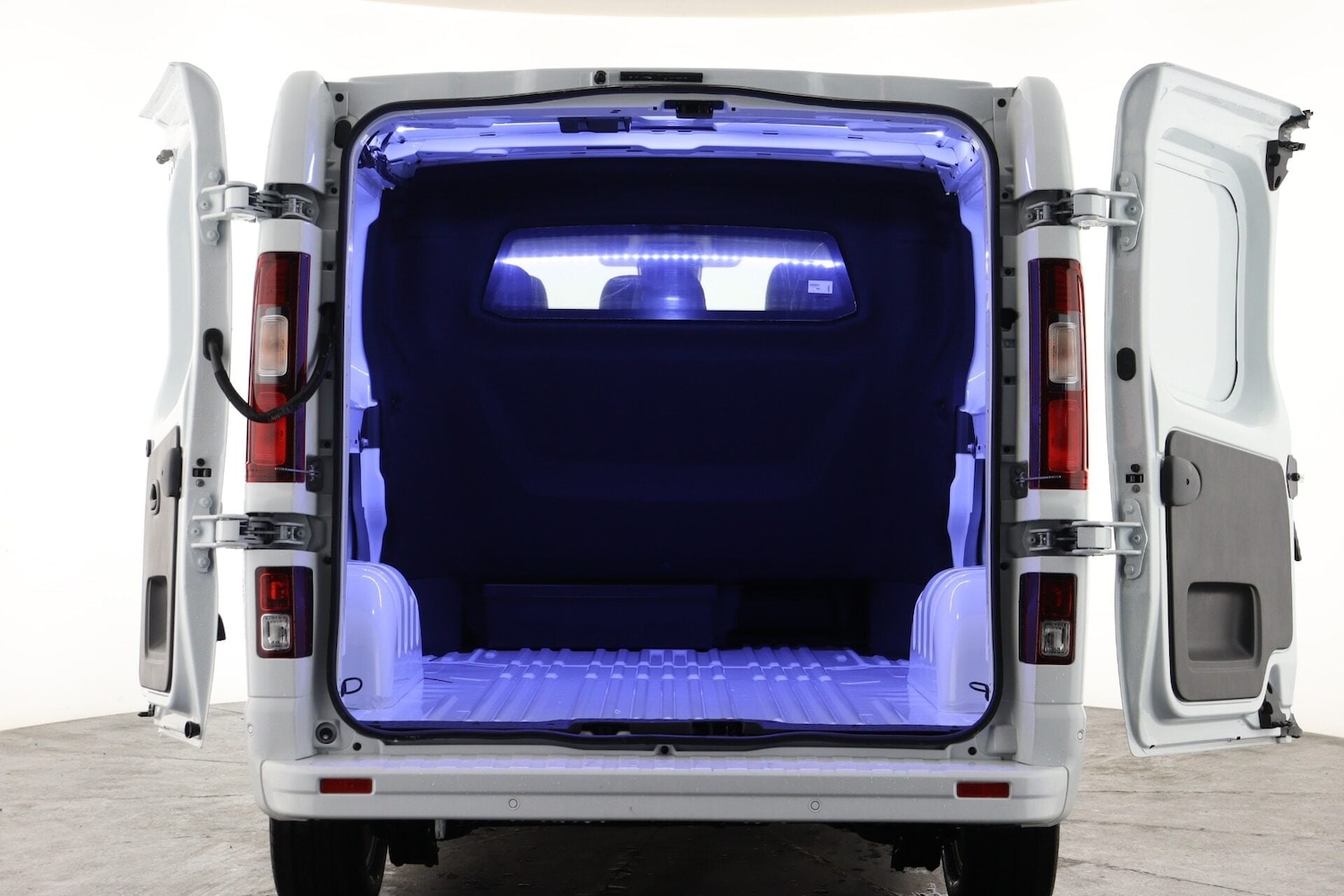 Used Nissan Primastar 2025 for sale - 77432762: Photo 2