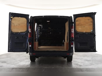 Used Renault Trafic 2019 for sale - 77729152: Photo