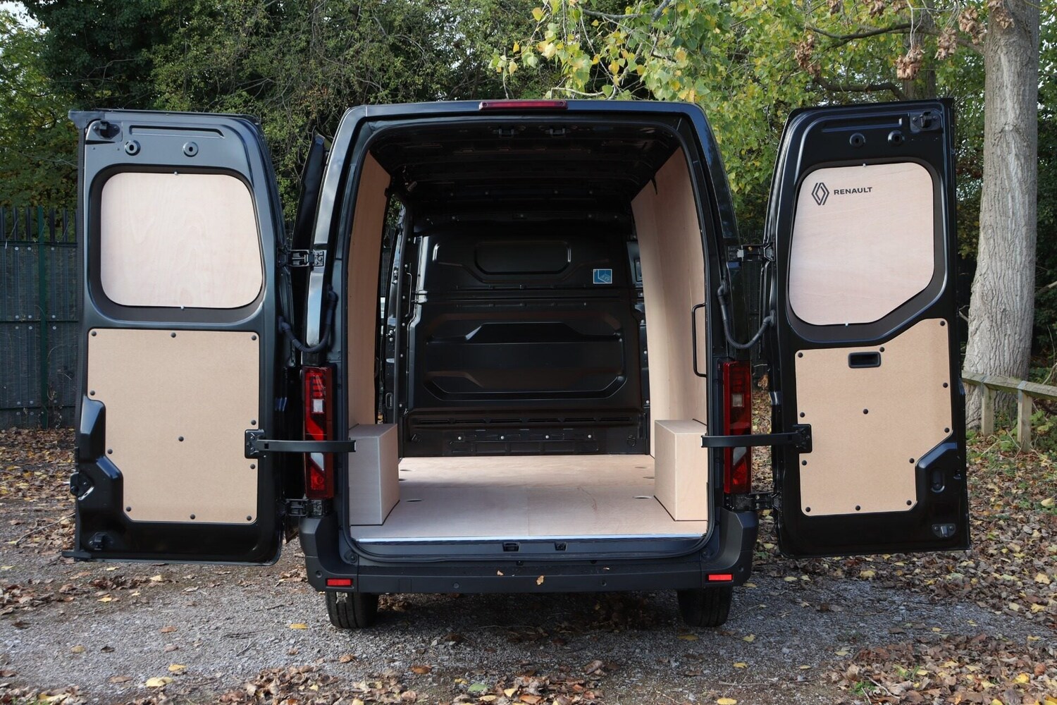 Used Renault Master 2026 for sale - 77873442: Photo 2