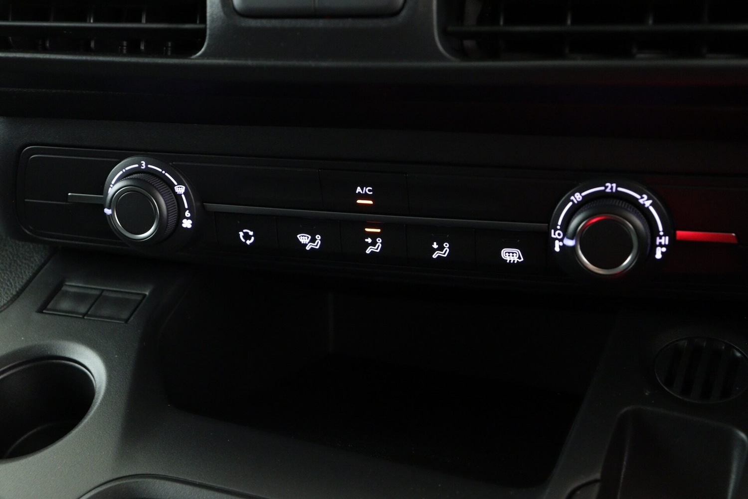 Used Citroen Berlingo 2024 for sale - 77327328: Photo 16