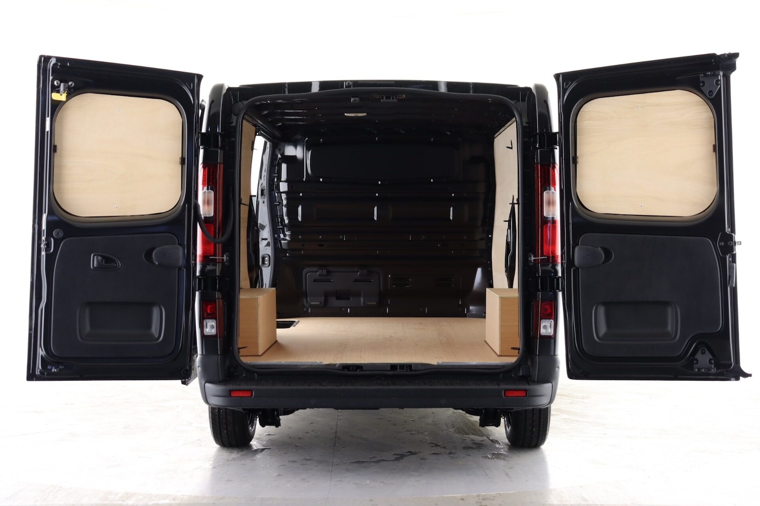 Used Renault Trafic 2025 for sale - 76126587: Photo 2