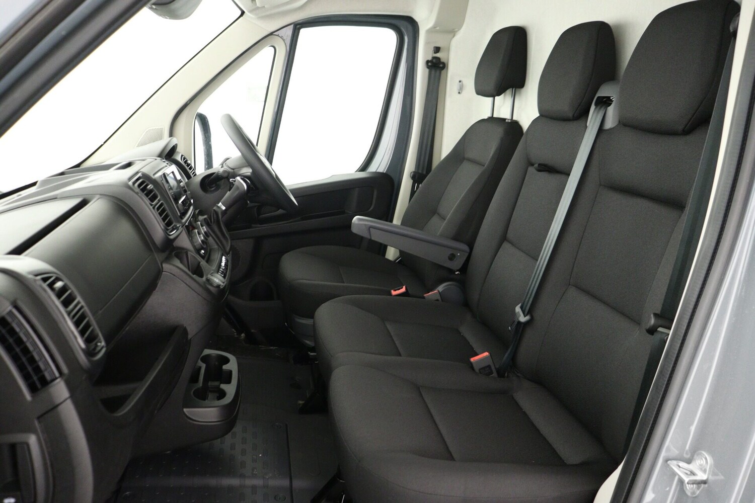 Used Peugeot Boxer 2025 for sale - 76450445: Photo 8