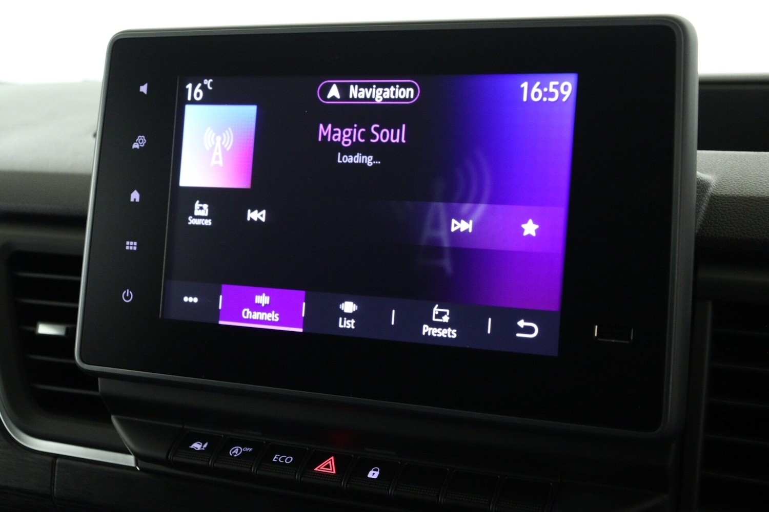 Used Renault Trafic 2025 for sale - 76904468: Photo 16