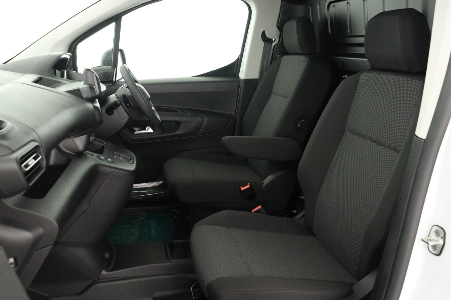 Used Peugeot Partner 2025 for sale - 76649683: Photo 10