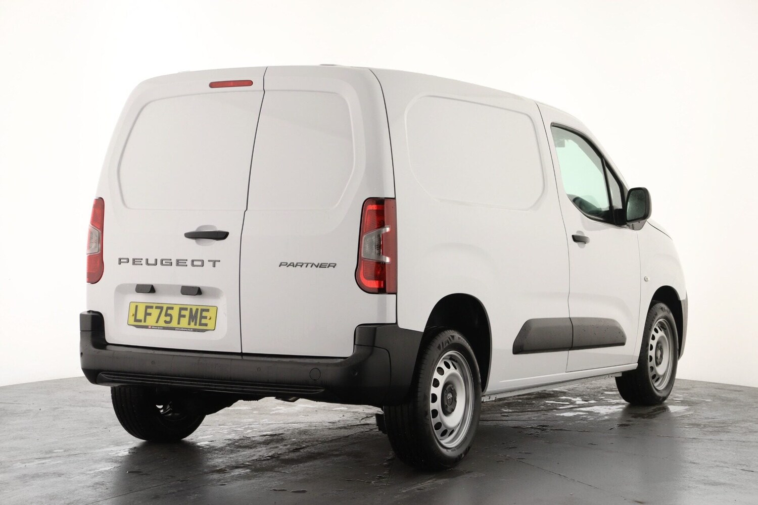 Used Peugeot Partner 2025 for sale - 76649683: Photo 4