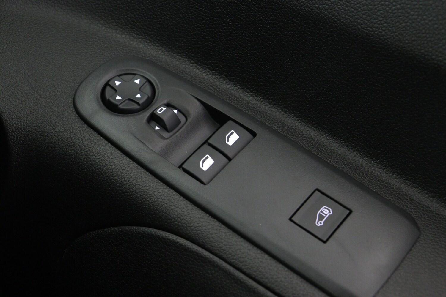 Used Peugeot Partner 2025 for sale - 77493843: Photo 26