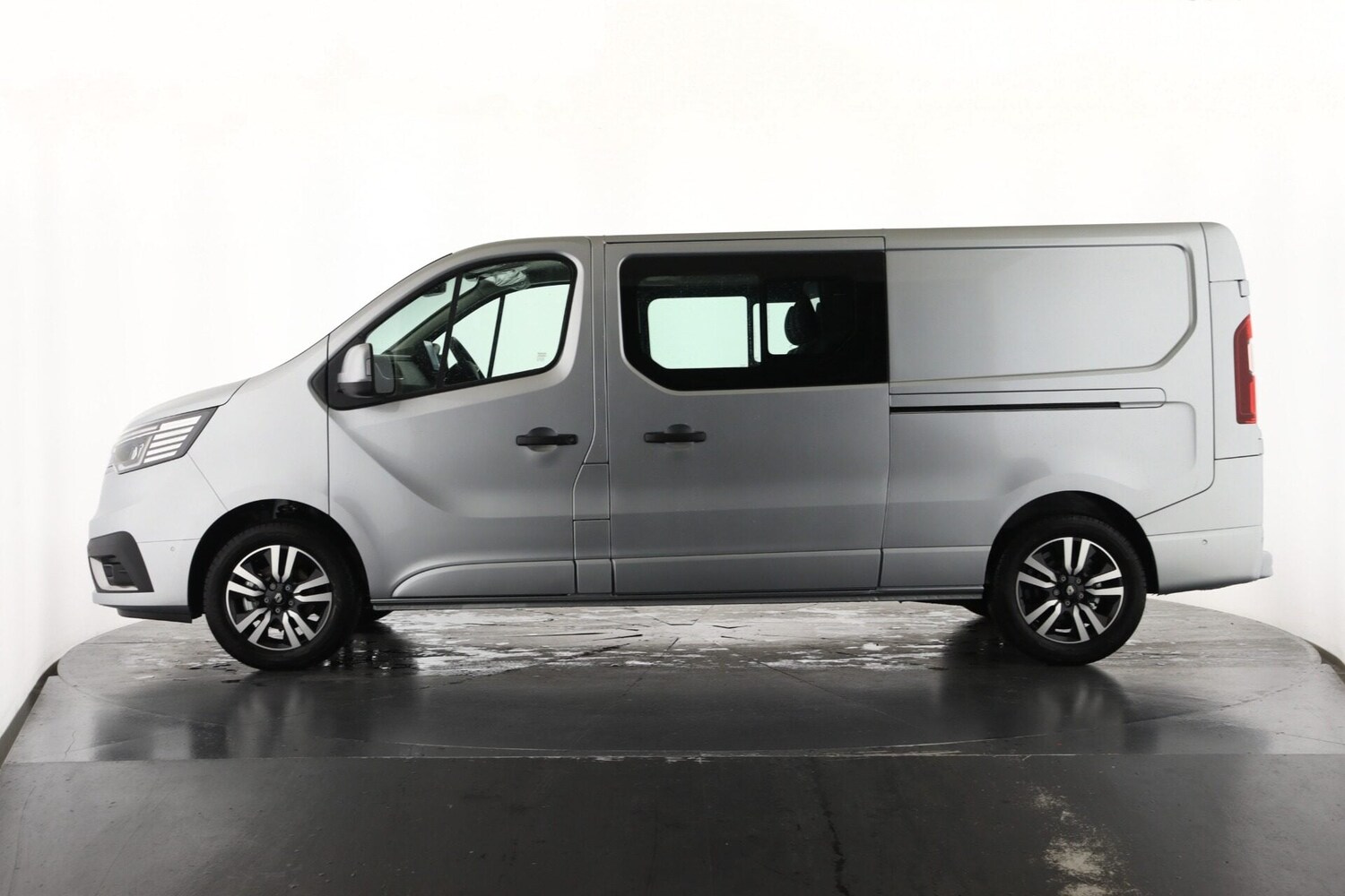 Used Renault Trafic 2025 for sale - 76831881: Photo 7