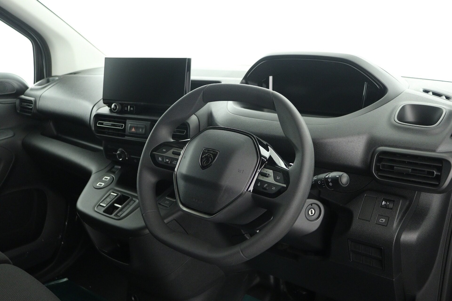 Used Peugeot Partner 2025 for sale - 77677313: Photo 12