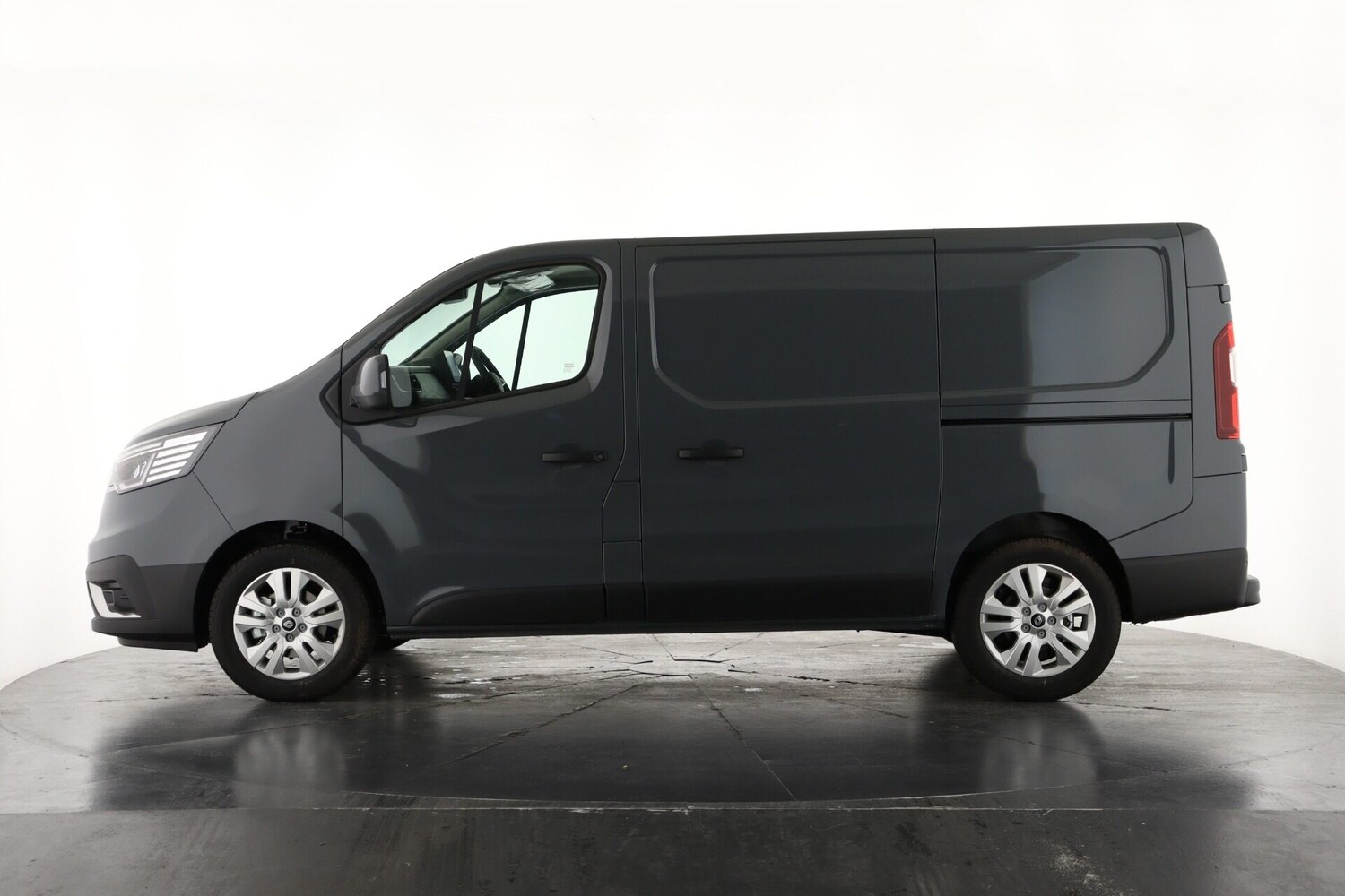 Used Renault Trafic 2025 for sale - 75945052: Photo 8