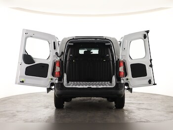 Used Citroen Berlingo 2023 for sale - 77989536: Photo