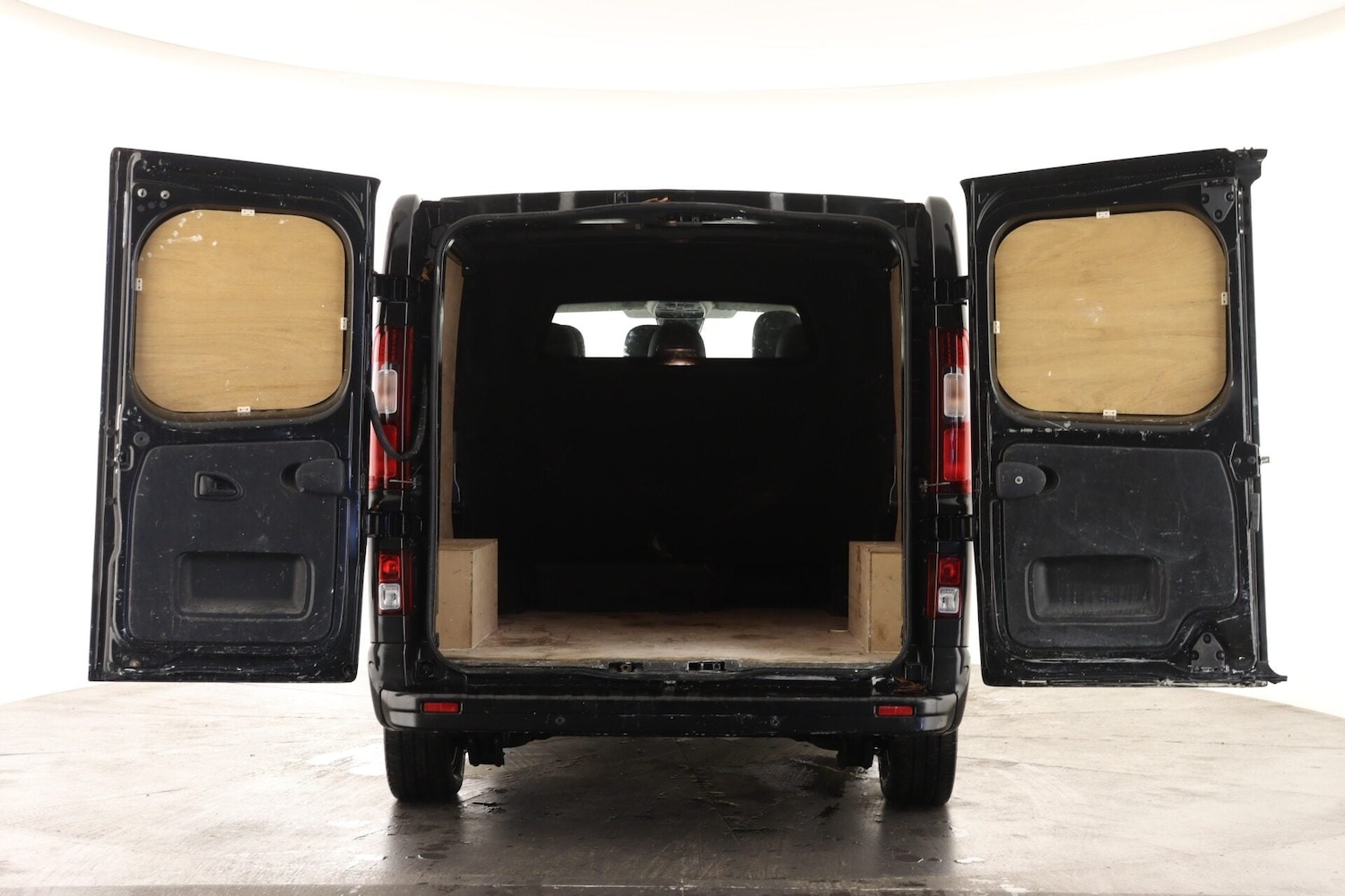 Used Renault Trafic 2022 for sale - 77223188: Photo 2