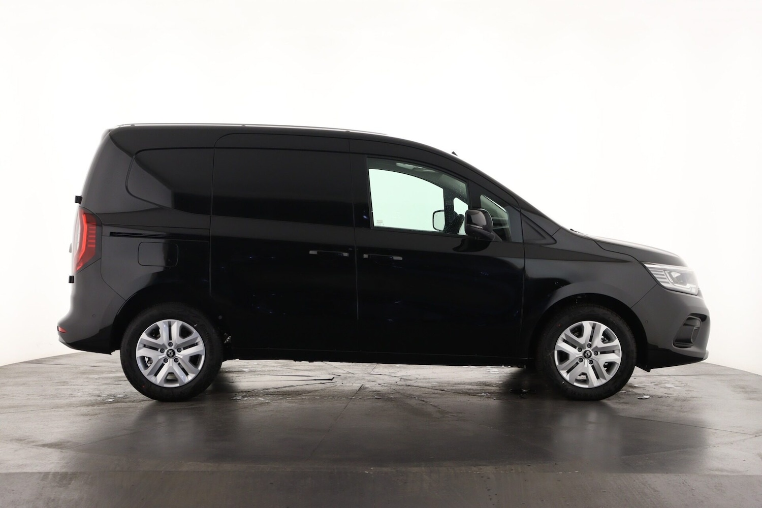 Used Renault Kangoo 2025 for sale - 76545916: Photo 4