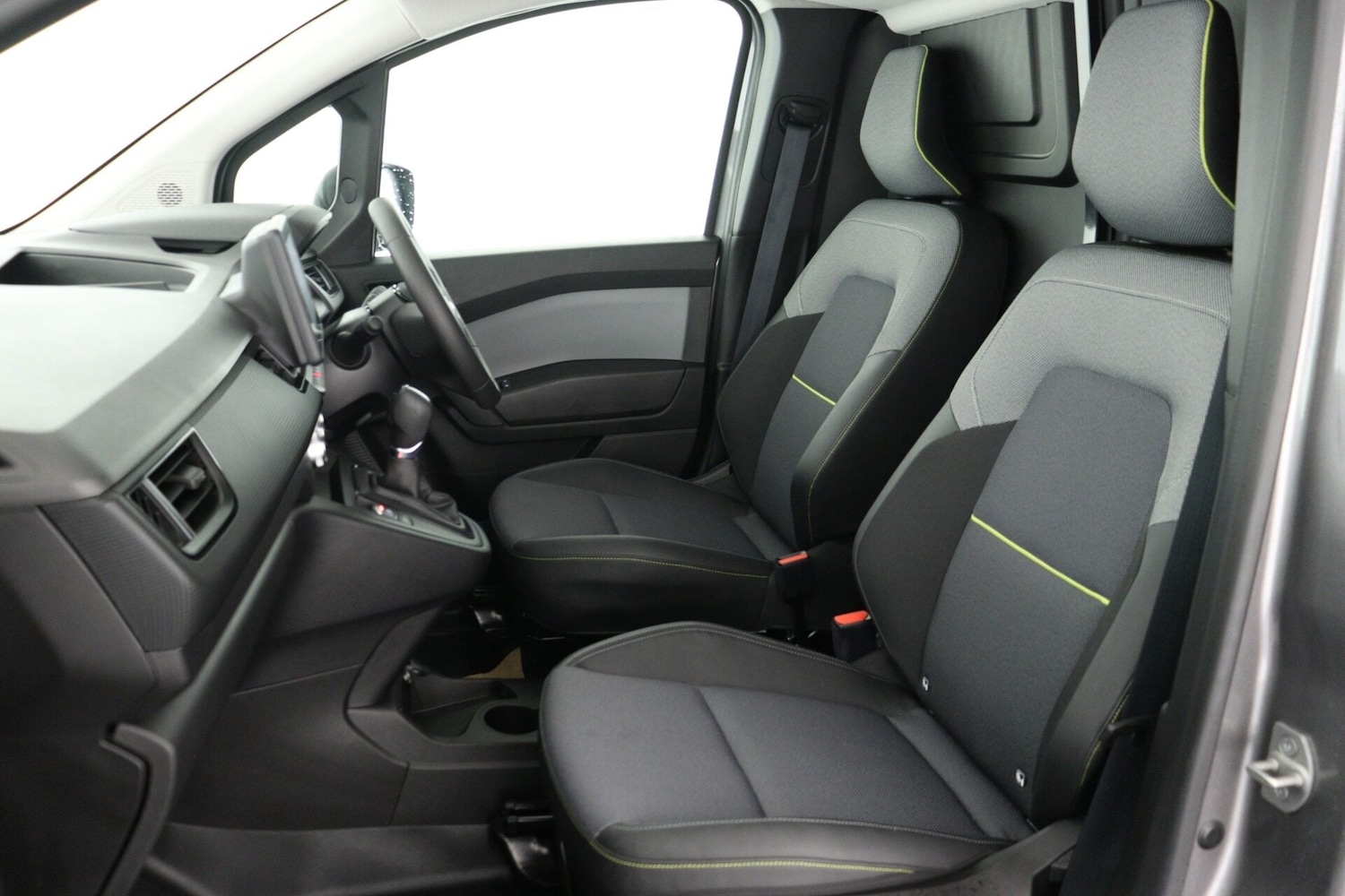 Used Renault Kangoo 2025 for sale - 77932729: Photo 10