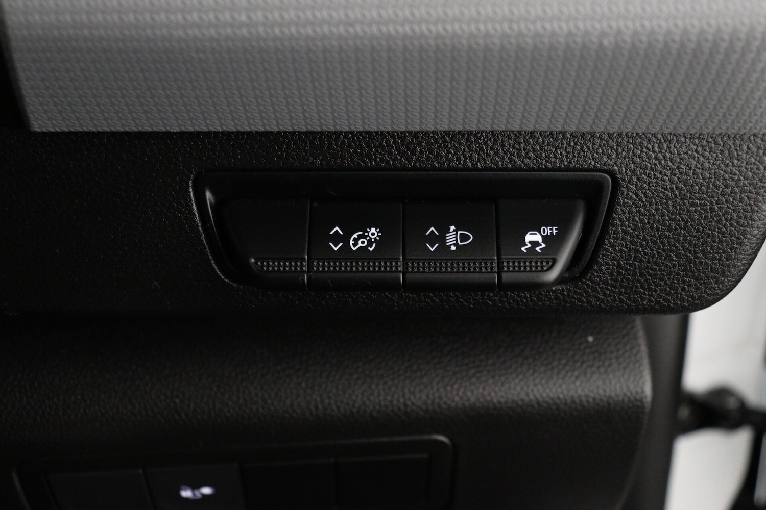 Used Nissan Other 2023 for sale - 77206983: Photo 21