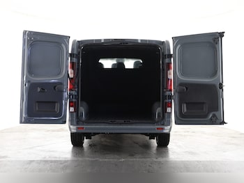 Used Renault Trafic 2026 for sale - 77873500: Photo