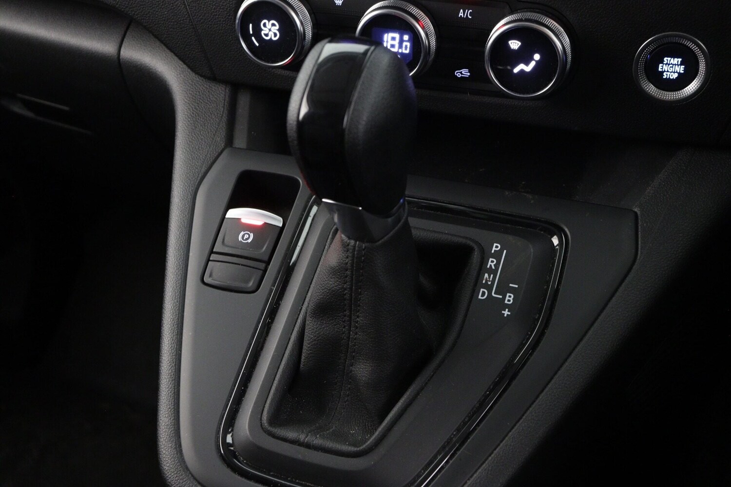 Used Nissan Other 2023 for sale - 77846679: Photo 18