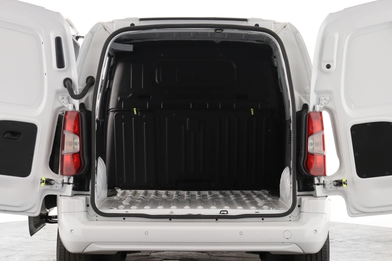 Used Vauxhall Combo 2024 for sale - 77530419: Photo 3