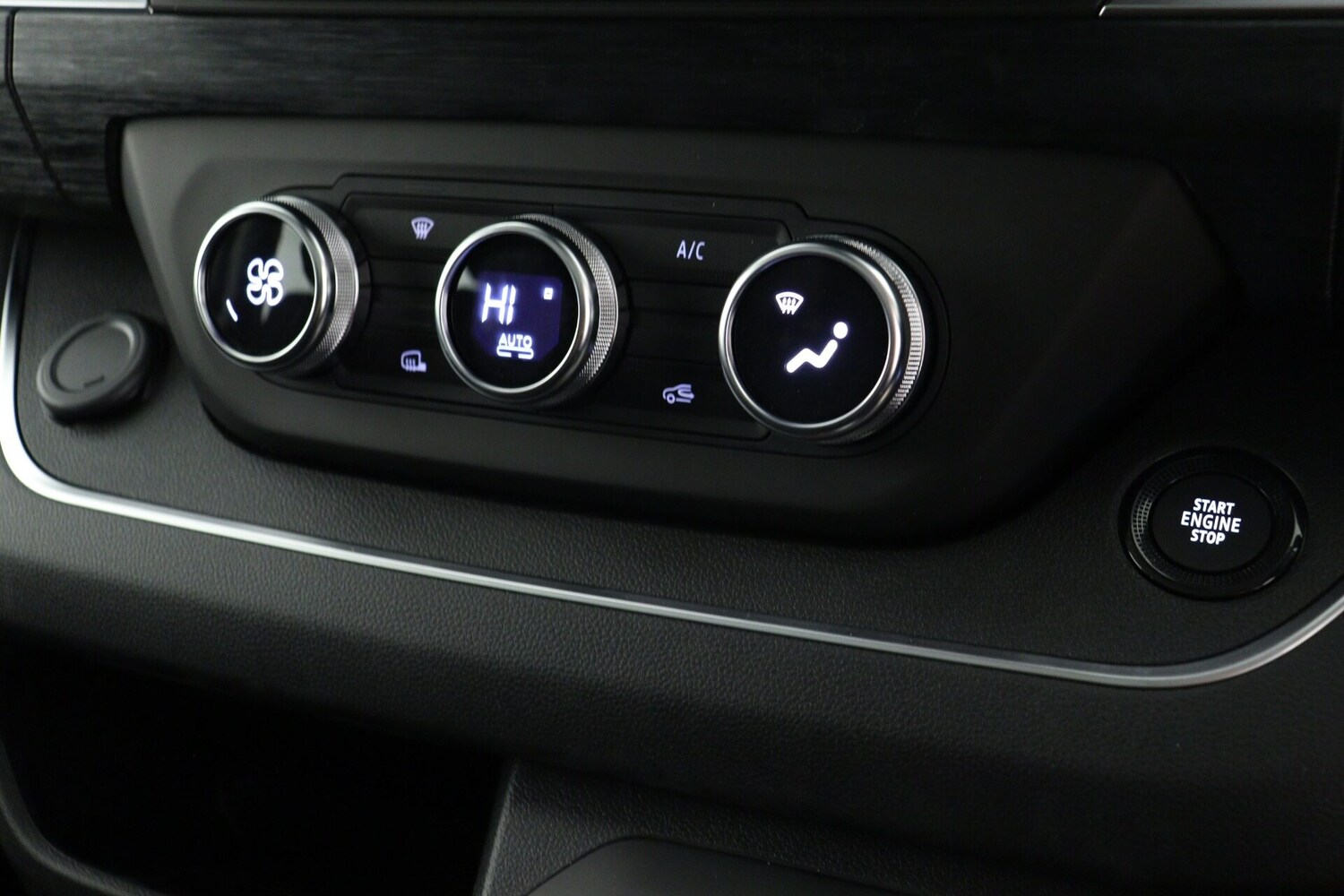 Used Renault Trafic 2025 for sale - 76363137: Photo 19