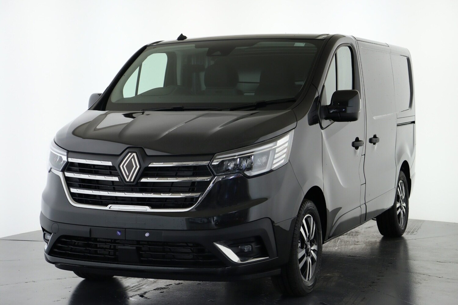 Used Renault Trafic 2025 for sale - 76363137: Photo 7