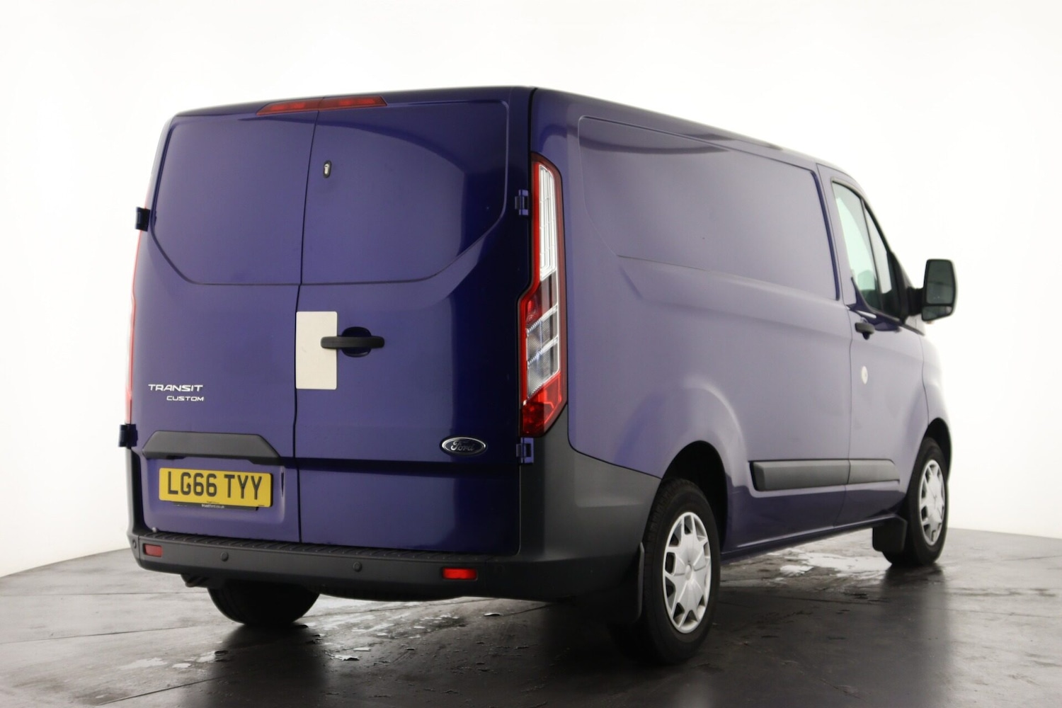 Used Ford Transit Custom 2016 for sale - 76082175: Photo 4
