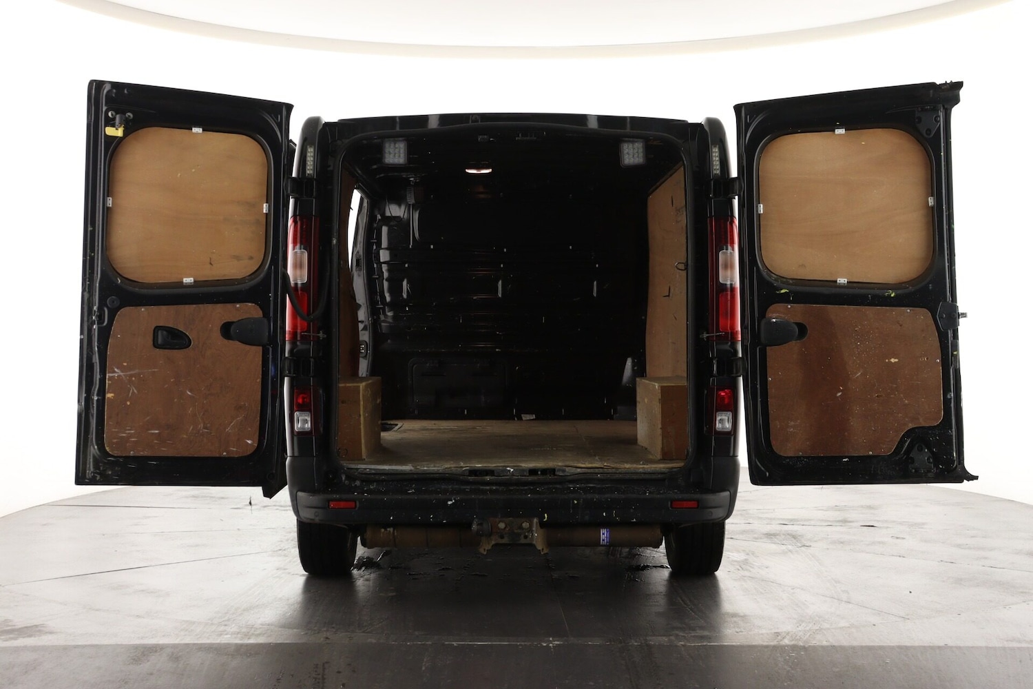 Used Renault Trafic 2019 for sale - 76631153: Photo 2